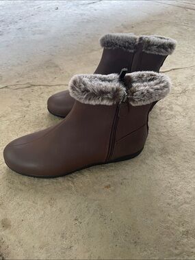 SoftWalk Brown Faux Fur Trim Ankle Booties